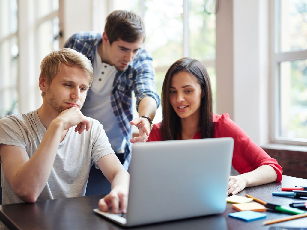 MP - Cursos Gratuitos IFES capa